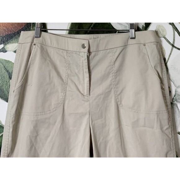Chicos Size 2 US Large Crop Khaki Cotton Blend Pants - Picture 4 of 7